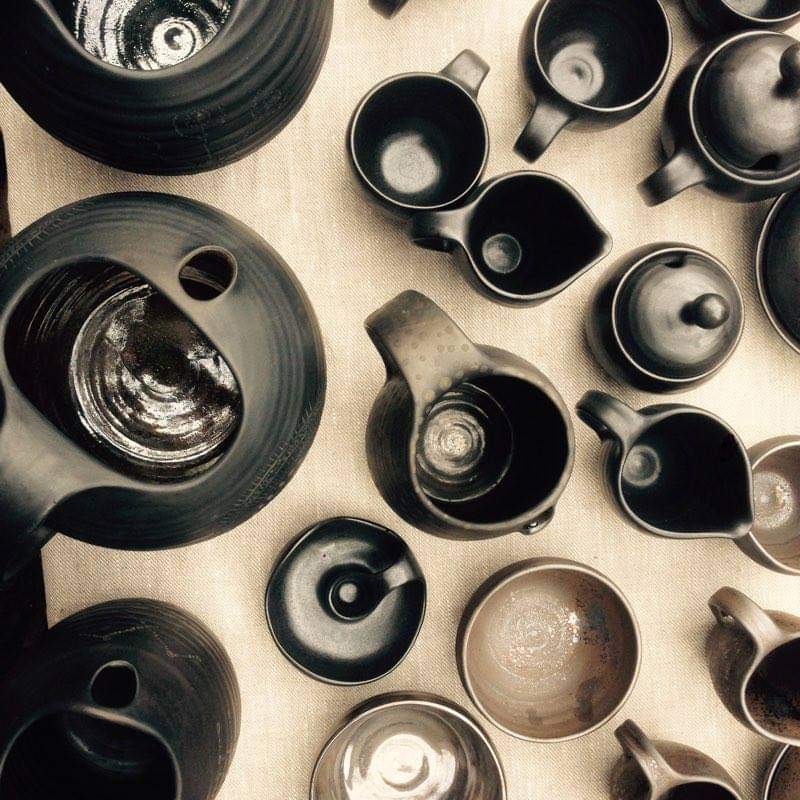 Ceramic cup and handle detail by Tenis Preiss
