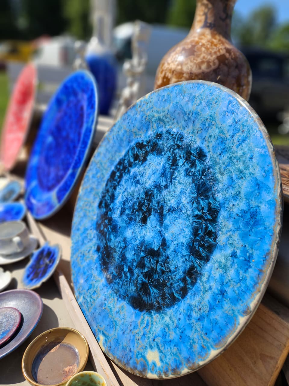 Crystalline glaze plate by Arnis Preiss, close detail